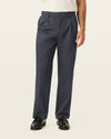 Signature Khakis, Pleated, Relaxed Fit