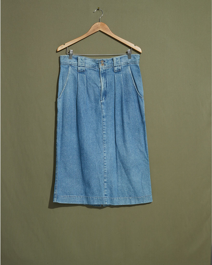 Front view of model wearing Blue Made in USA, Pleated Denim Skirt - 33 x 30.