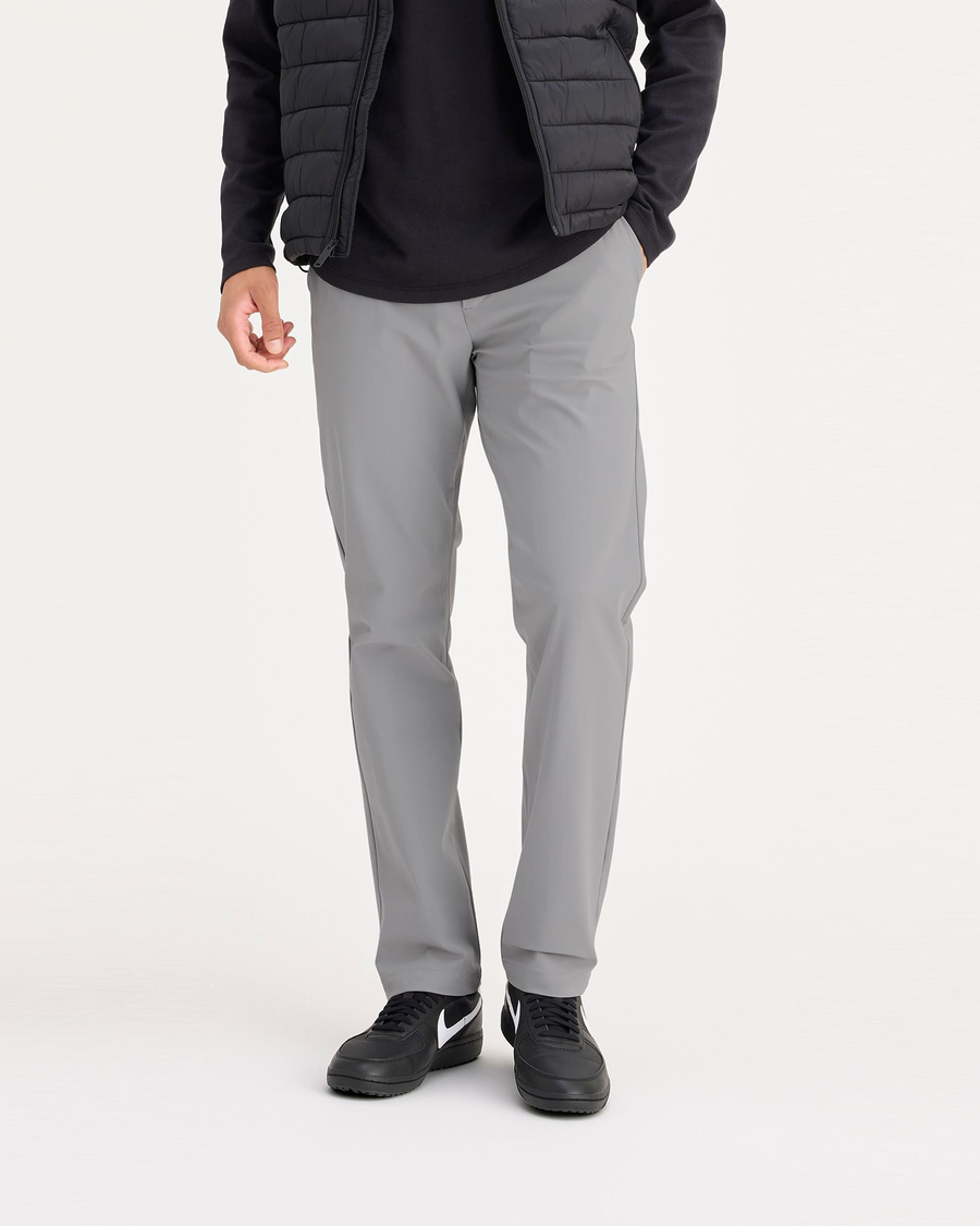 Front view of model wearing Sharkskin Go Airweave Chino, Slim Fit.