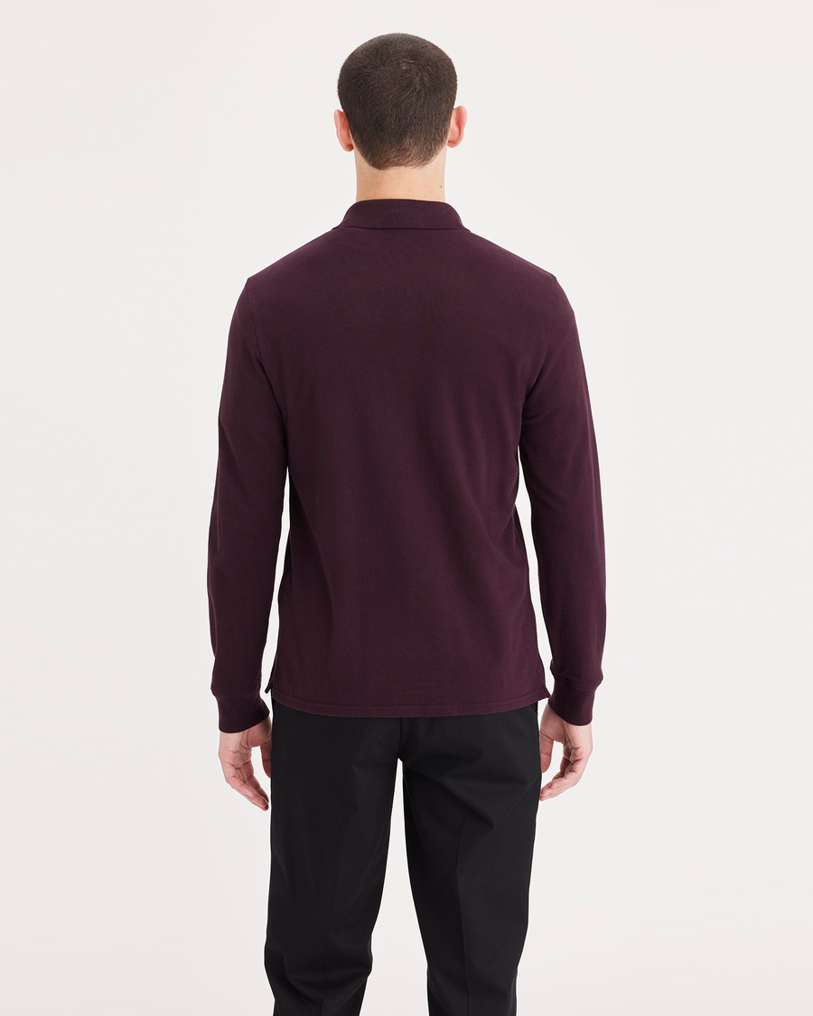 Back view of model wearing Winetasting Polo, Slim Fit.