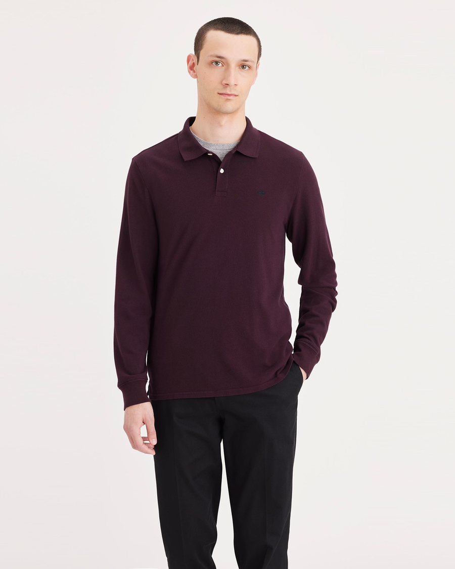 Front view of model wearing Winetasting Polo, Slim Fit.